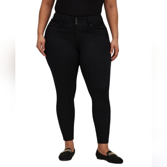 torrid Denim - Torrid Jeggings Skinny High Rise Black 18